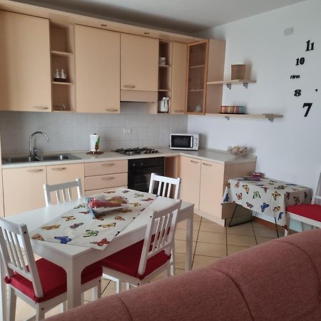 Casa Angela Lägenhet Colà Exteriör bild